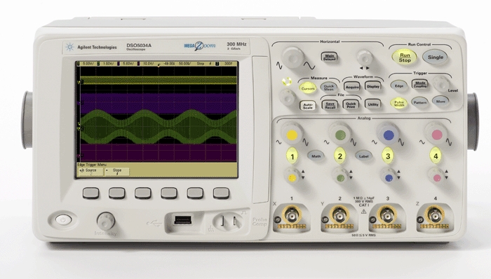 Портативный осциллограф Keysight Technologies  DSO5034A (300 МГц, 2Гвыб/с, 4-х канальный)