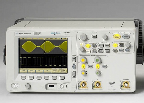 Цифровой запоминающий осциллограф Keysight Technologies  DSO6014A (100 МГц, 2выб/с, 4-канальный) 