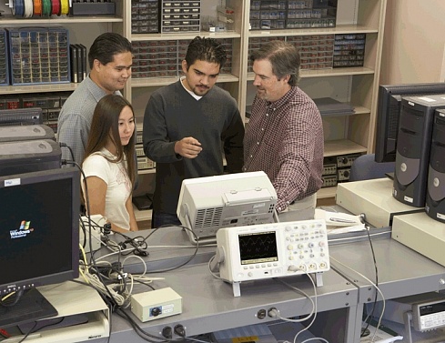 Портативный осциллограф Keysight Technologies  DSO5032A (300 МГц,2 Гвыб/с 2-х канальный)